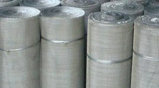 Сетка нихромовая и фехралевая, диаметр - 0.8 мм, ячейка сетки 4 мм